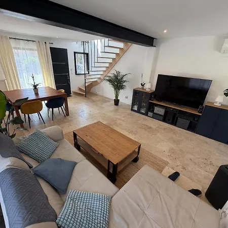 Arene Maison De Renovee, Spa, Clim, 6 Pers 別荘 *